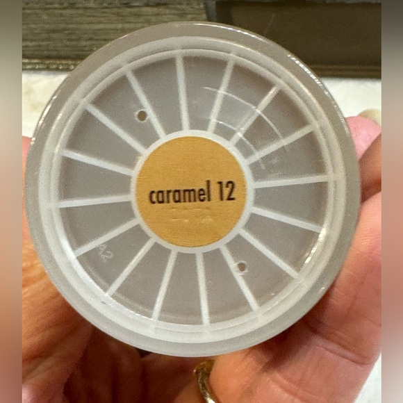 Stila Stay All Day Foundation & Concealer - # 12 Caramel 1 oz Makeup NIB - Picture 6 of 6